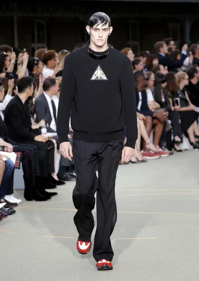 Look 4